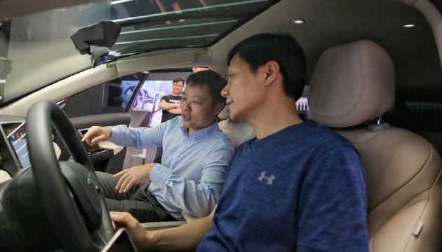 蔚来,小鹏,理想汽车,比亚迪,特斯拉