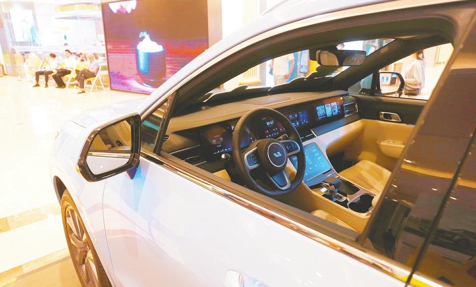 小鹏,理想汽车,蔚来,小鹏P7,阿维塔