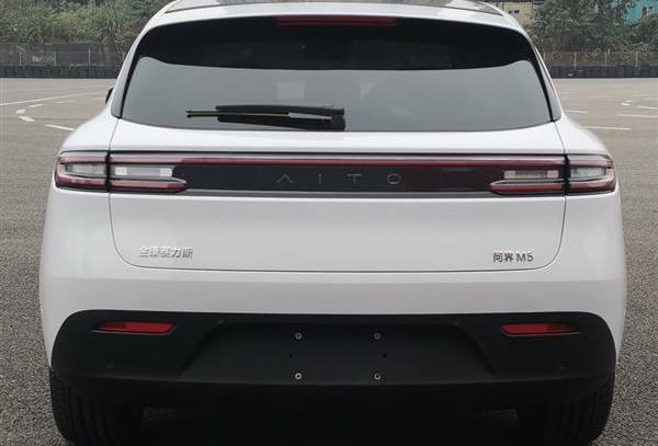 AITO,问界M5,发现,赛力斯SF5