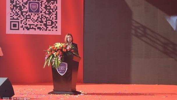 奔驰,宝马,保时捷,昂扬,凯歌