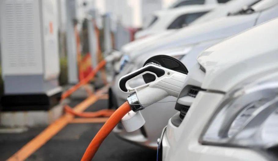 小鹏,蔚来,理想汽车,哪吒汽车,埃安
