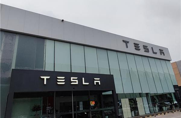 特斯拉,Model 3