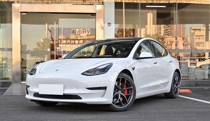 Model 3,特斯拉