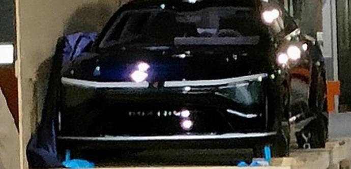 蔚来,蔚来ET7,小鹏,小鹏P7