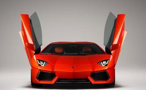 兰博基尼,Urus,Aventador