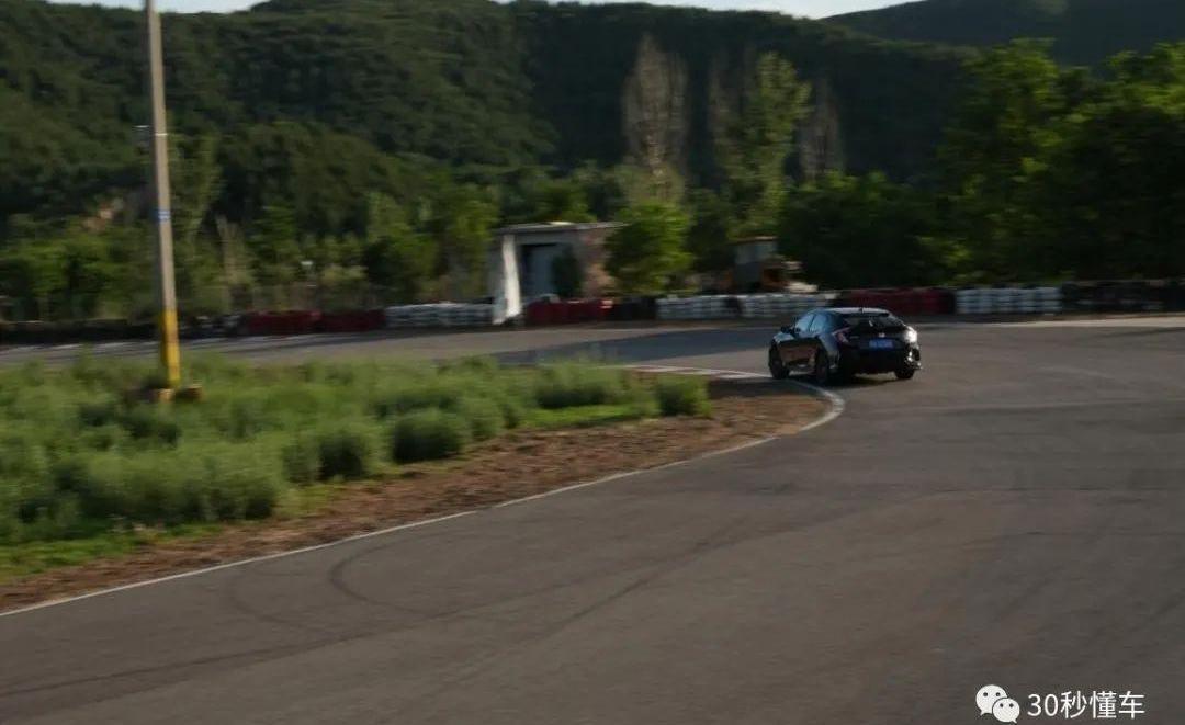 思域