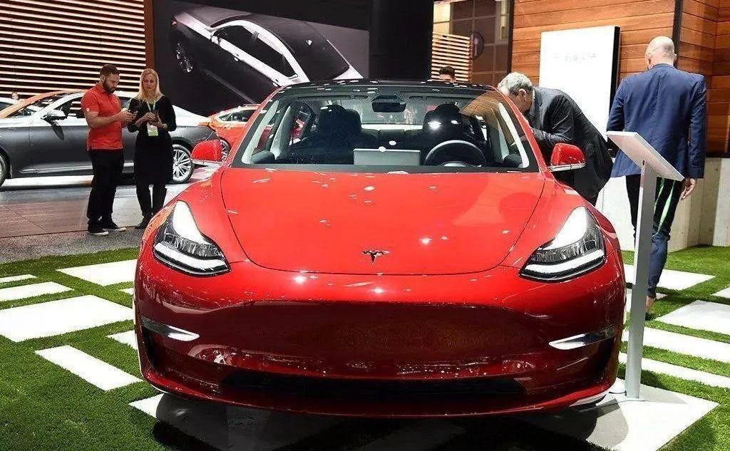 蔚来,小鹏,特斯拉,理想汽车,大众