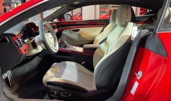 鲸,宾利,欧陆,发现