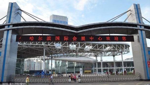 宝马,奔驰,保时捷,法拉利,奥迪