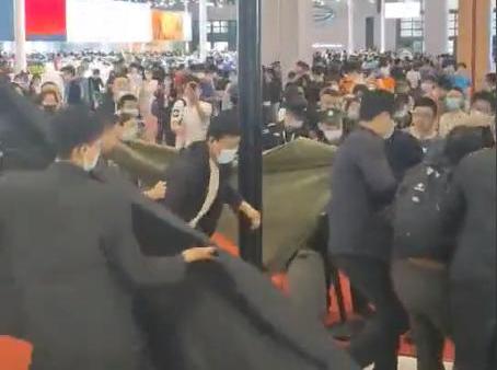 特斯拉,汉
