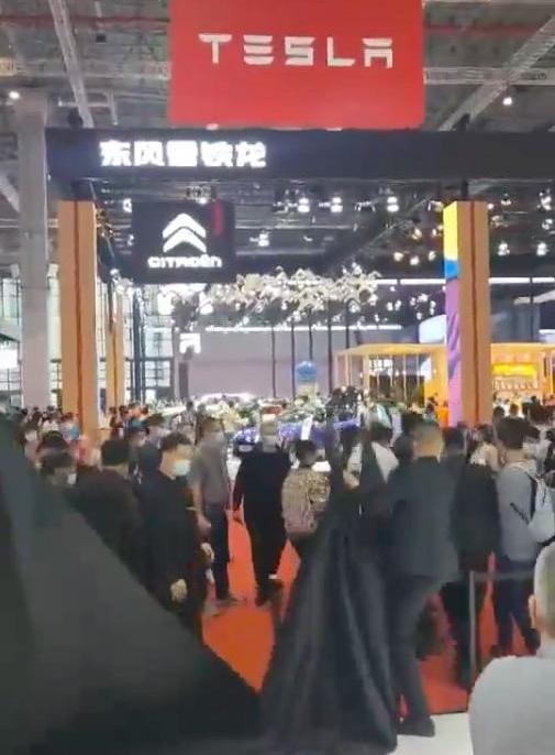 特斯拉,汉