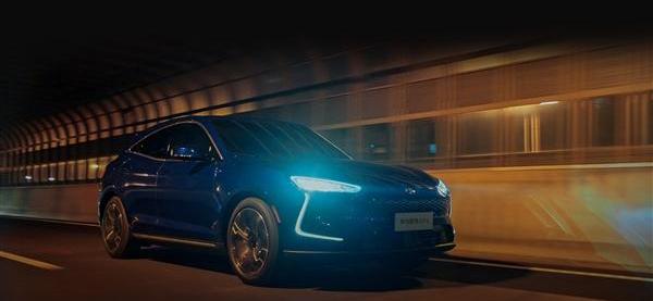 赛力斯SF5,远程