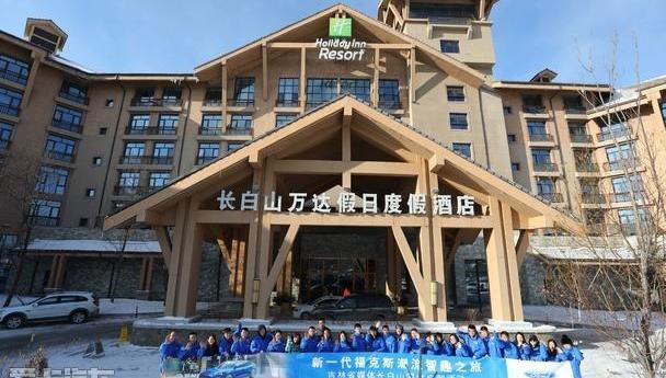 福克斯,福特