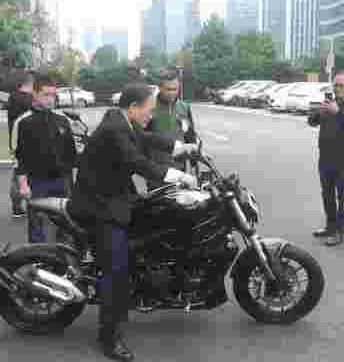 领克,吉利汽车,炮