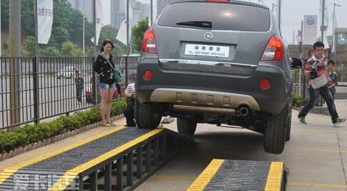 理念,奔驰,宝马