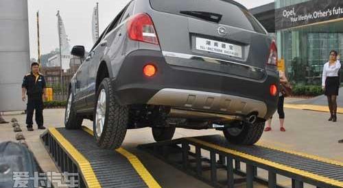 理念,奔驰,宝马