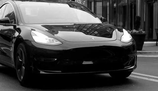 特斯拉,蔚来,小鹏,宝马,Model 3