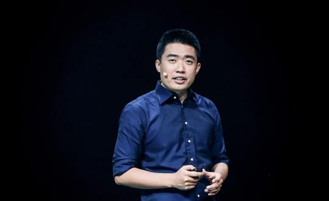 理想汽车,理想ONE,蔚来,小鹏,特斯拉