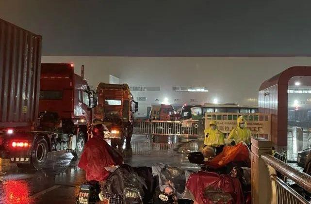 特斯拉,发现,Model 3,Model S,奔驰