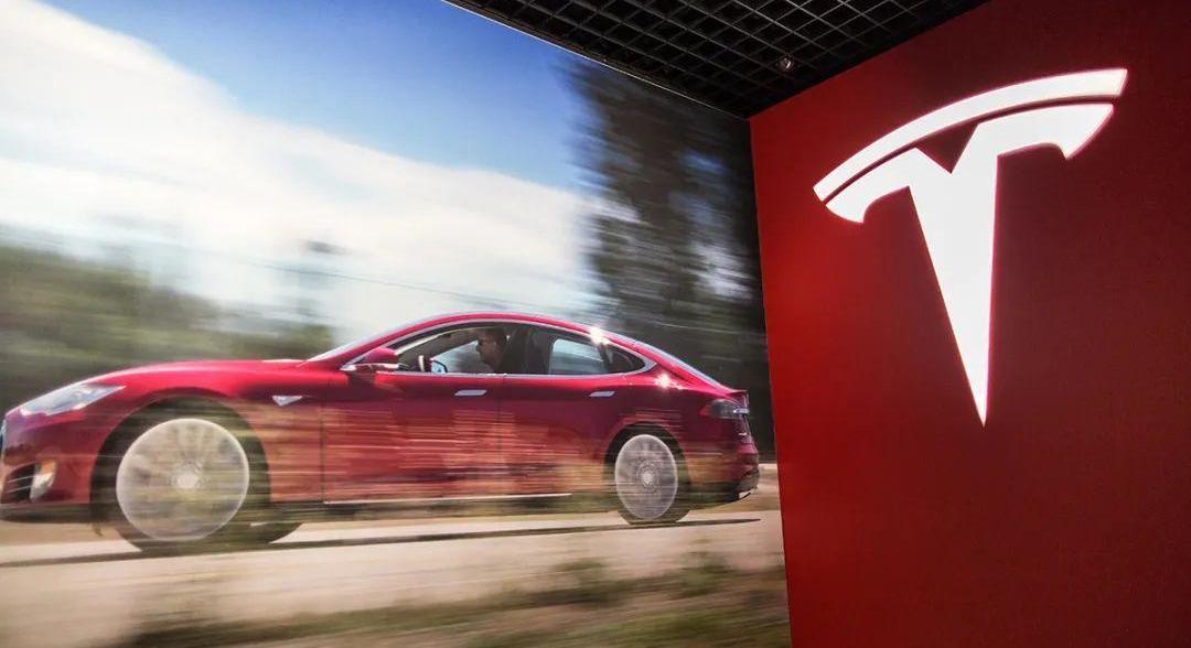 特斯拉,发现,Model 3,Model S,奔驰