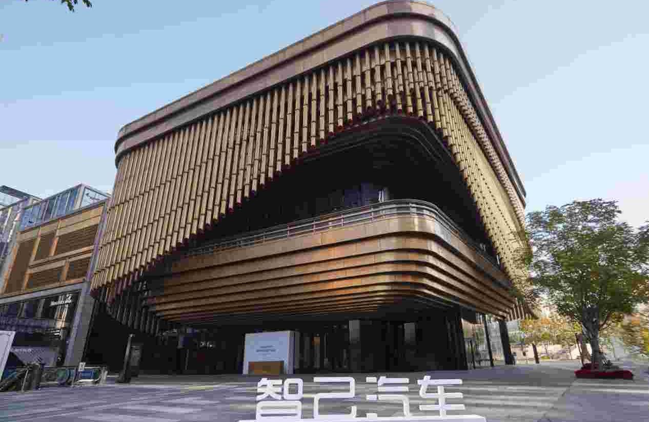 智己汽车,荣威,特斯拉,埃安,东风