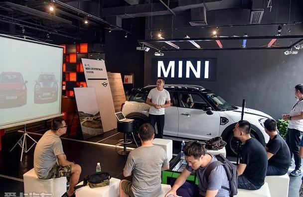 MINI,MINI COUNTRYMAN,飞驰