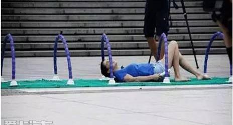 飞驰