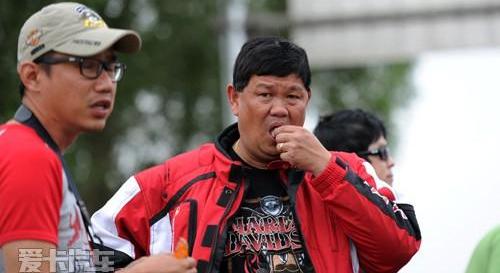 勇士,飞驰