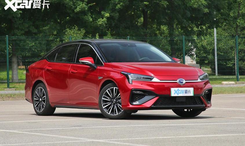 Model 3,宝马,特斯拉,蔚来,理想ONE