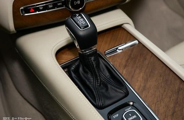 沃尔沃,沃尔沃XC90