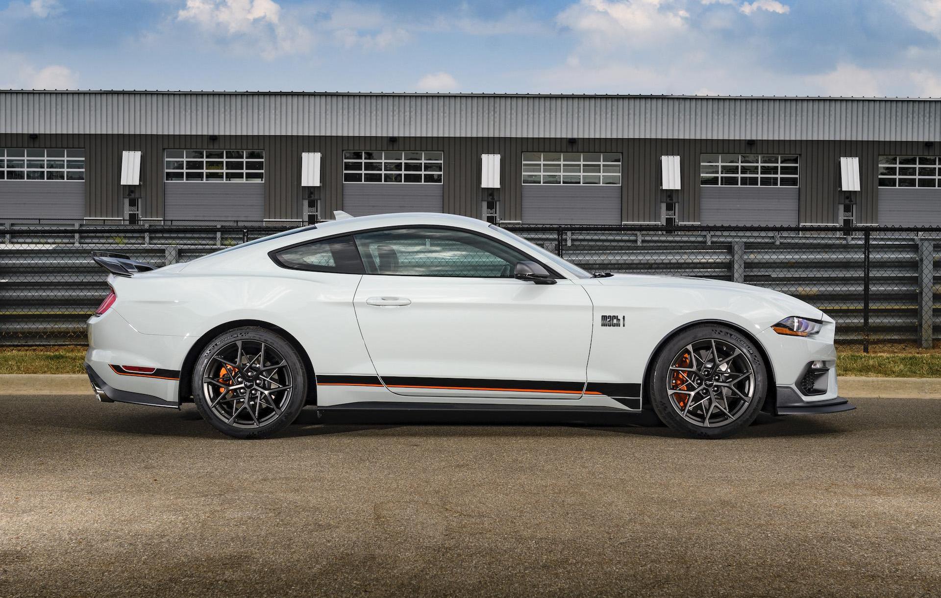 Mustang,福特