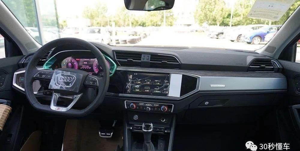 奥迪,奥迪Q3,奥迪Q3 Sportback,奔驰