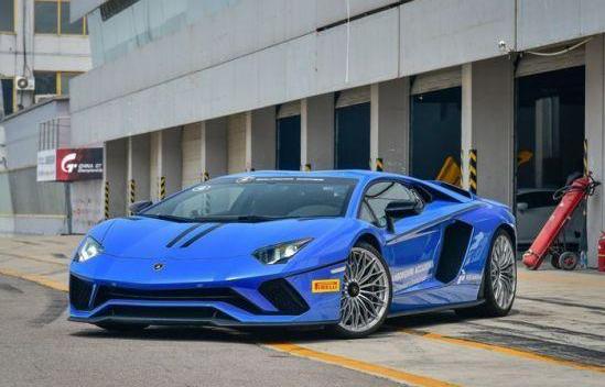 兰博基尼,现代,起亚,Aventador,索兰托