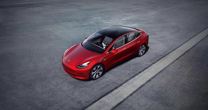 Model 3,特斯拉,蔚来,小鹏,小鹏P7