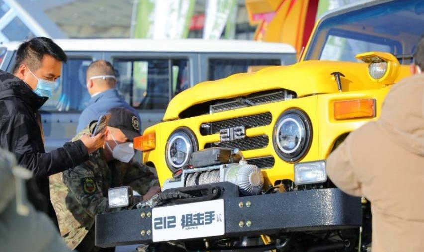 BJ212,勇士,三菱