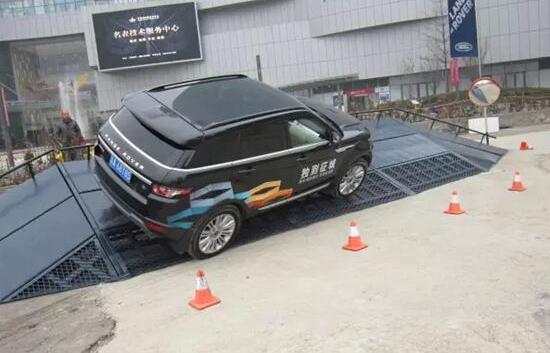 发现,路虎,捷豹,勇士