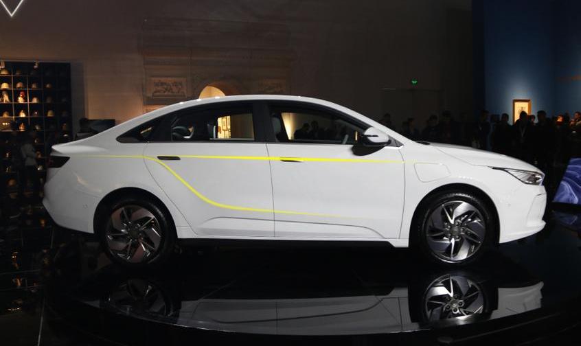 理念,吉利汽车,世纪,特斯拉,Model 3