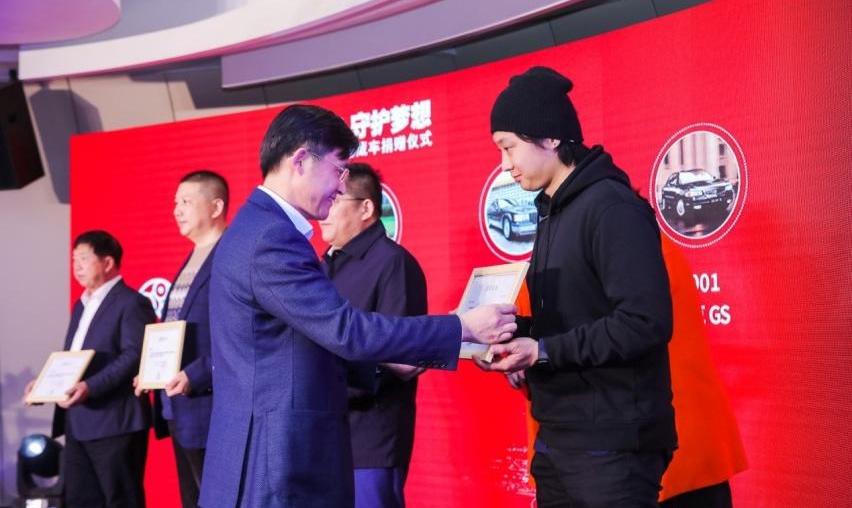 世纪,奔驰,凯迪拉克,名爵,别克