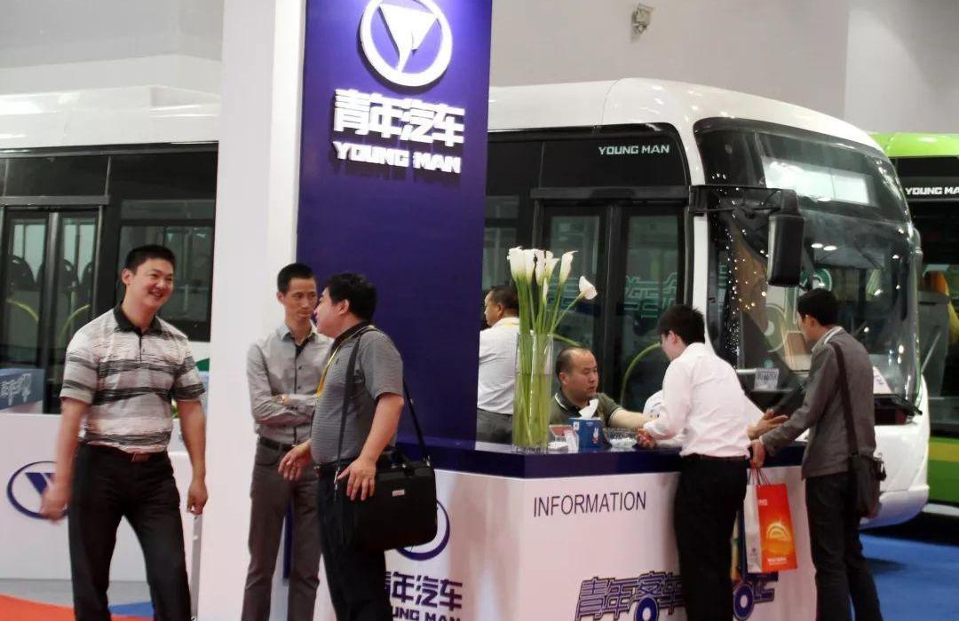 曼,路特斯,特斯拉,桑塔纳,发现