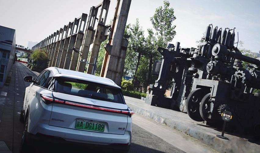 哪吒U,世纪,哪吒汽车,现代