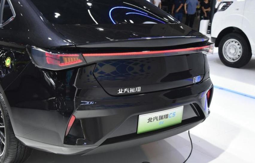 北汽瑞翔,瑞翔C5 EV