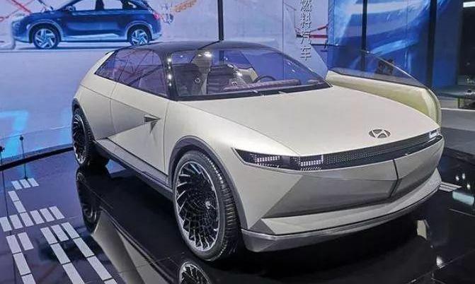 现代,捷尼赛思,爱驰,丰田,起亚