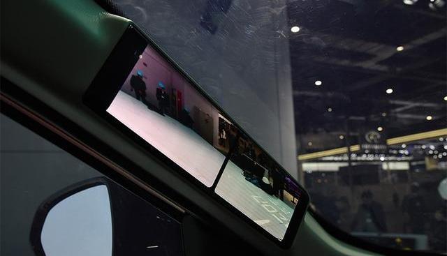 哪吒U,哪吒汽车