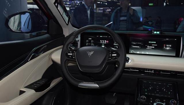 哪吒U,哪吒汽车