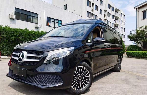 AM晓奥汽车,奔驰