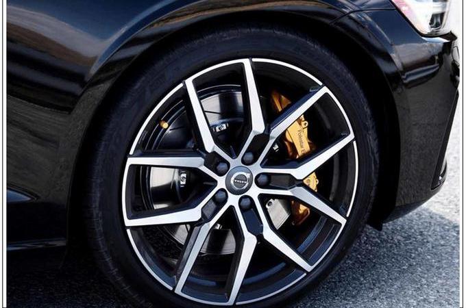 沃尔沃,Polestar 2,Polestar 1,沃尔沃S60