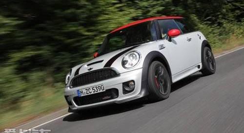 MINI,MINI CLUBMAN,卡罗拉,777