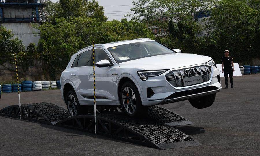 奥迪,奥迪Q7,奥迪R8,奥迪Q8,大众