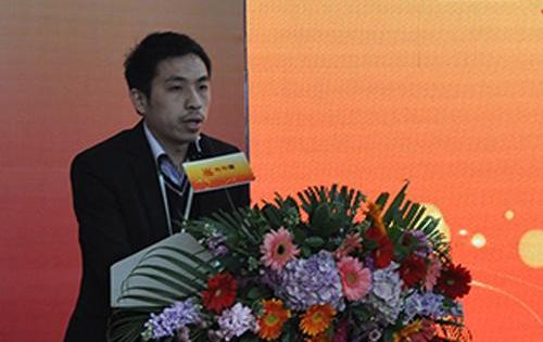 东南