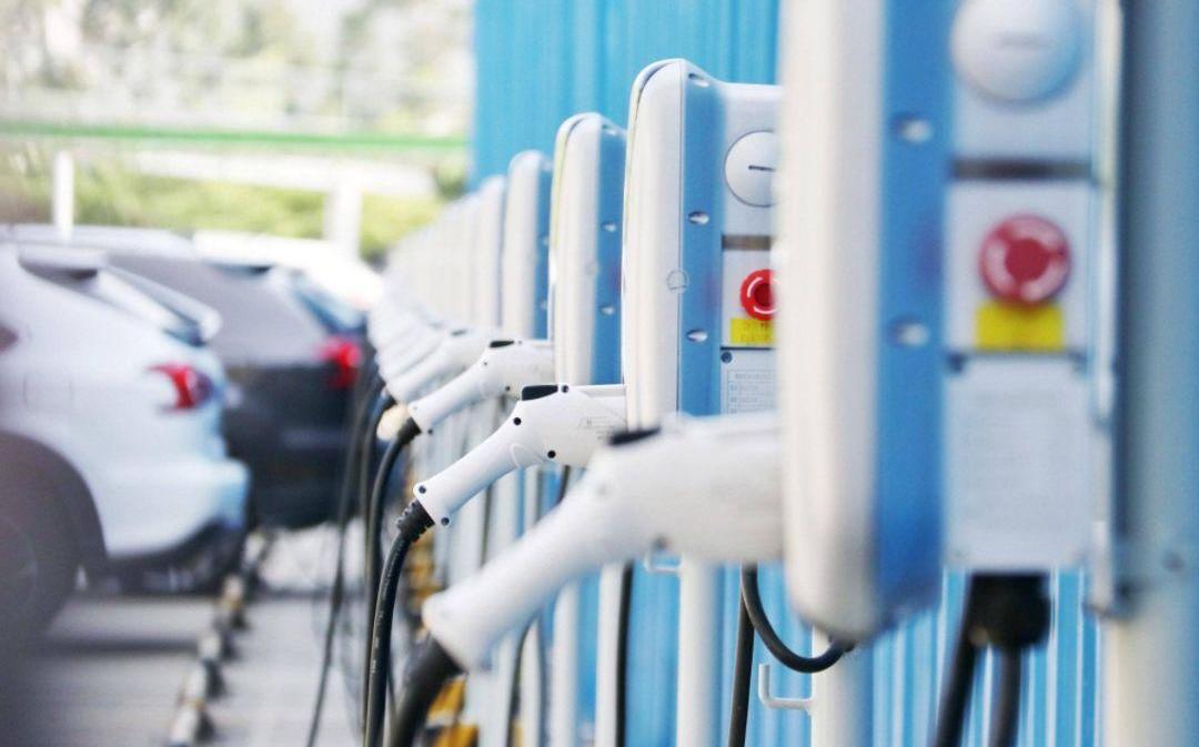 敏安汽车,东风
